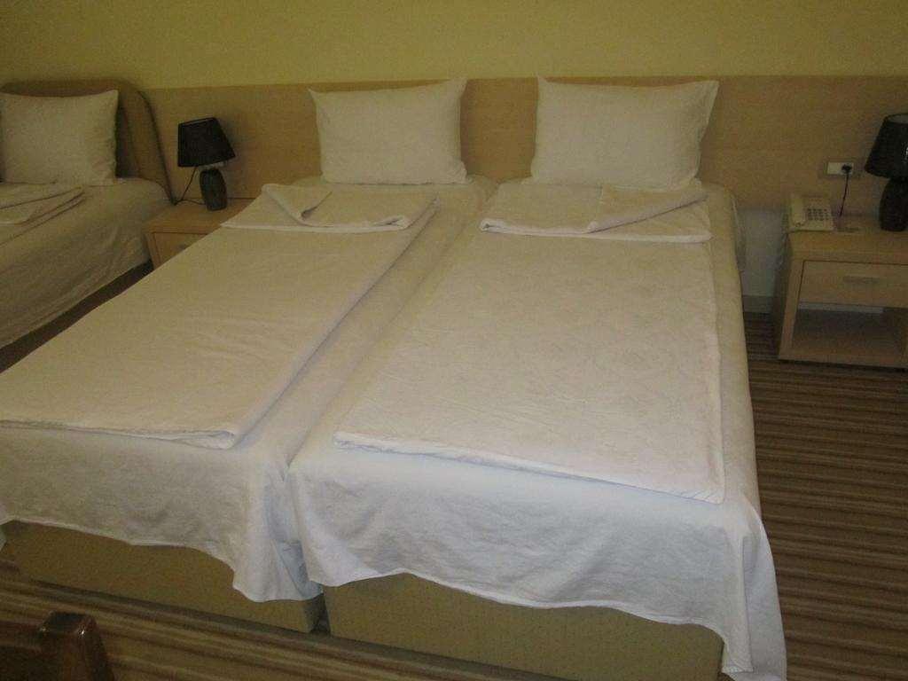 Hotel Pela Ohrid Szoba fotó